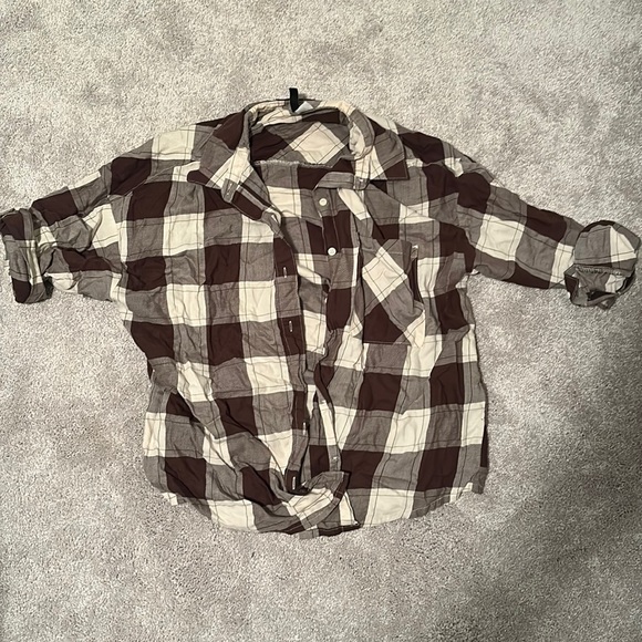3 for $20! Plaid button up - Picture 1 of 1